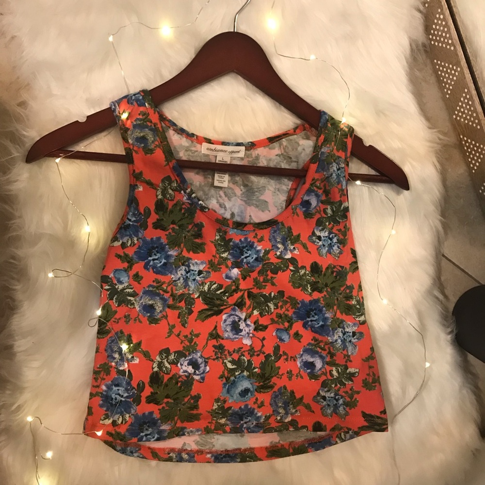 ⭐️5/25⭐️ Forever 21 crop top